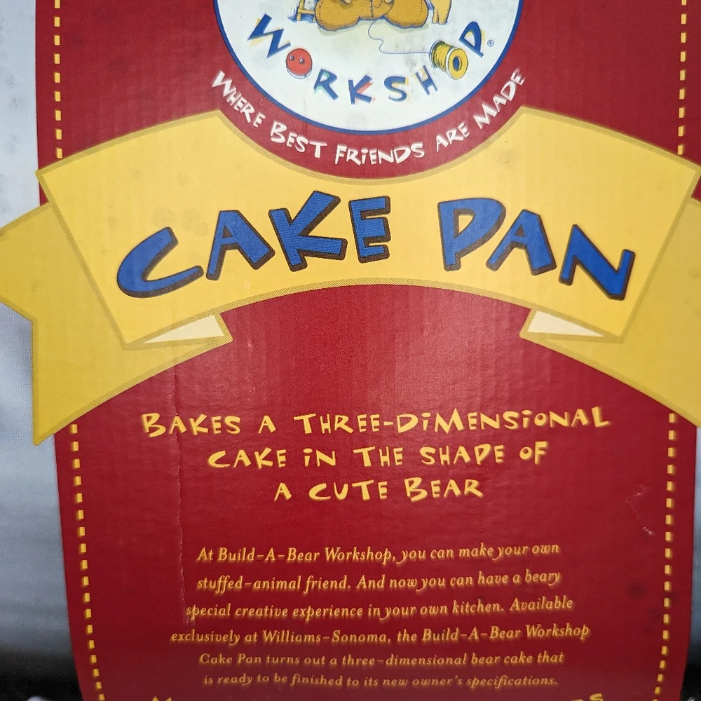 Williams Sonoma Build A Bear Cake Pan-New, Box Is Damaged